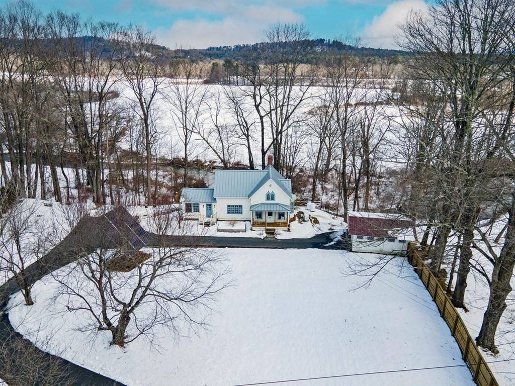 53 Burrows Turnpike, Bernardston, MA 01337