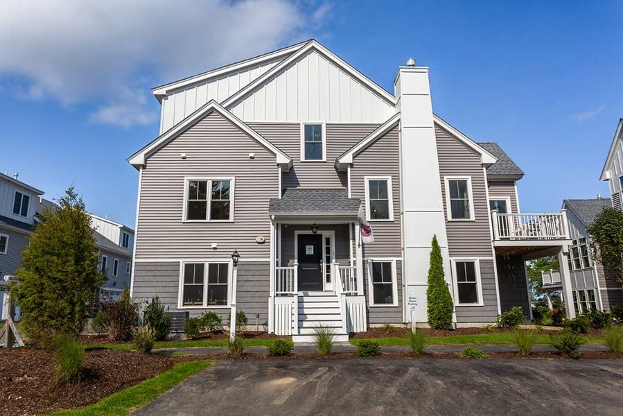 1 Brackenfern, Plymouth, MA 02360