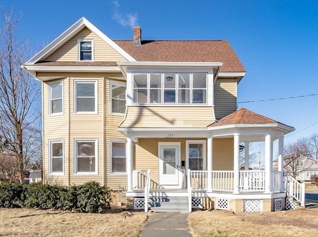 496 Broadway St, Chicopee, MA 01020