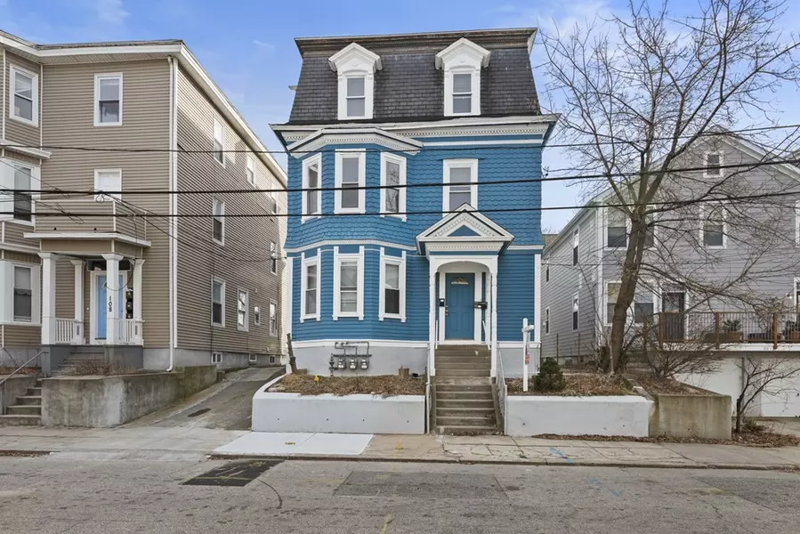 112 Ring St, Providence, RI 02909