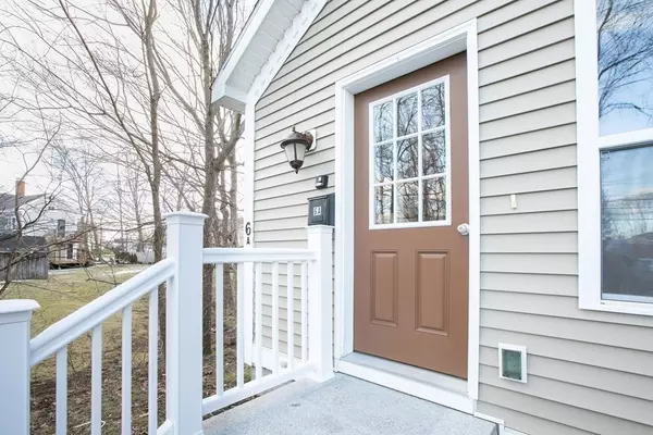Topsfield, MA 01983,6A Grove St #6A