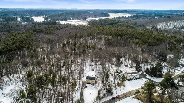 Hampstead, NH 03841,30 Lexington Dr