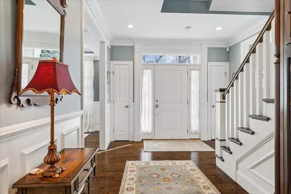 Newton, MA 02462,64 Clearwater Road