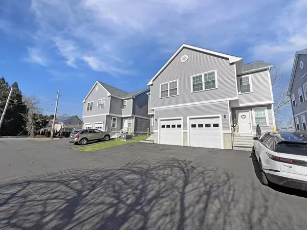 5 Knights Way #5, Swansea, MA 02777