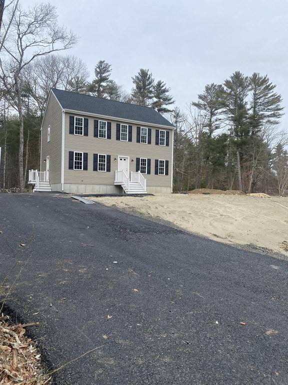 111 Spruce, Middleboro, MA 02346