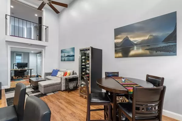 Boston, MA 02118,589 Tremont St #1