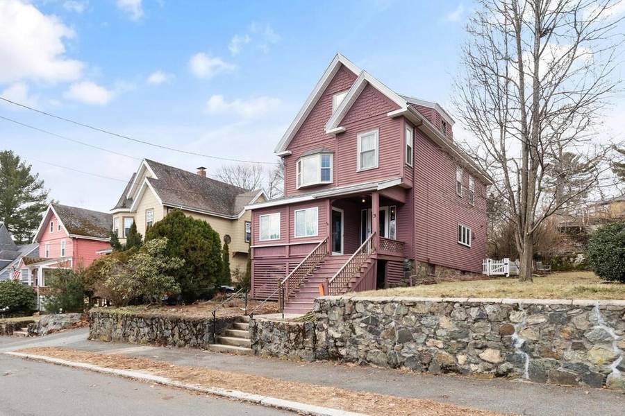 22 York Terrace, Melrose, MA 02176