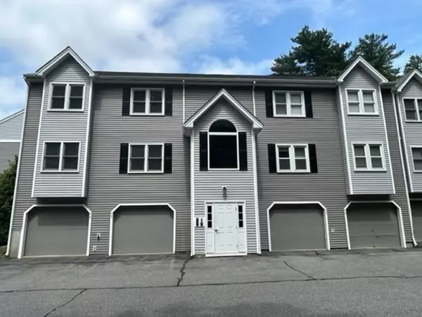 84 Tennis Plaza #55, Dracut, MA 01826