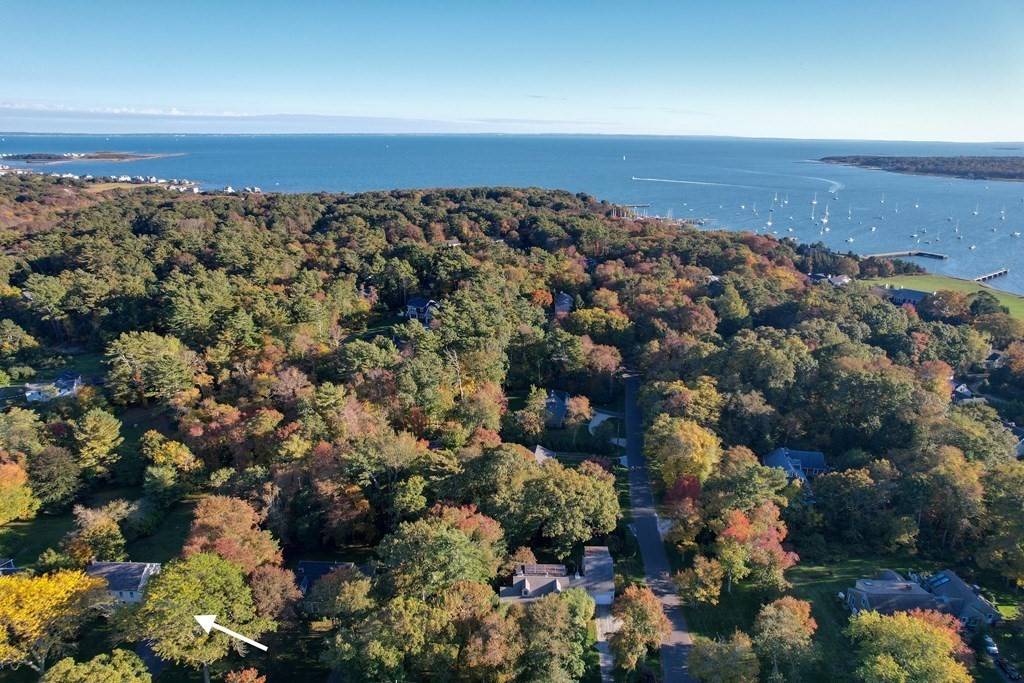 Mattapoisett, MA 02739,16 Marion Rd
