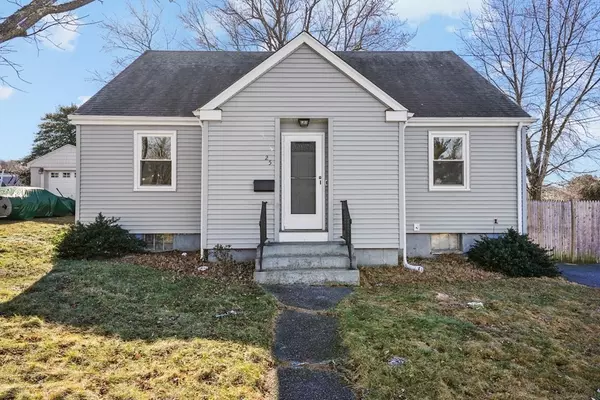 25 Warren Ave, Tiverton, RI 02878