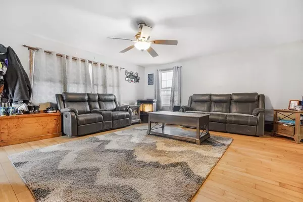 Acushnet, MA 02743,88 John Street