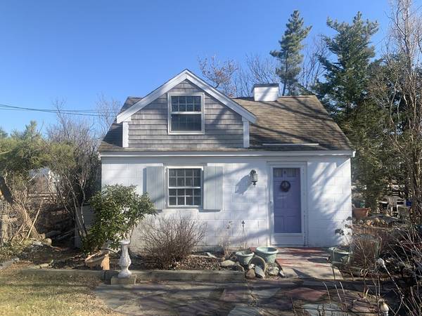 910 Commercial St #8, Provincetown, MA 02657