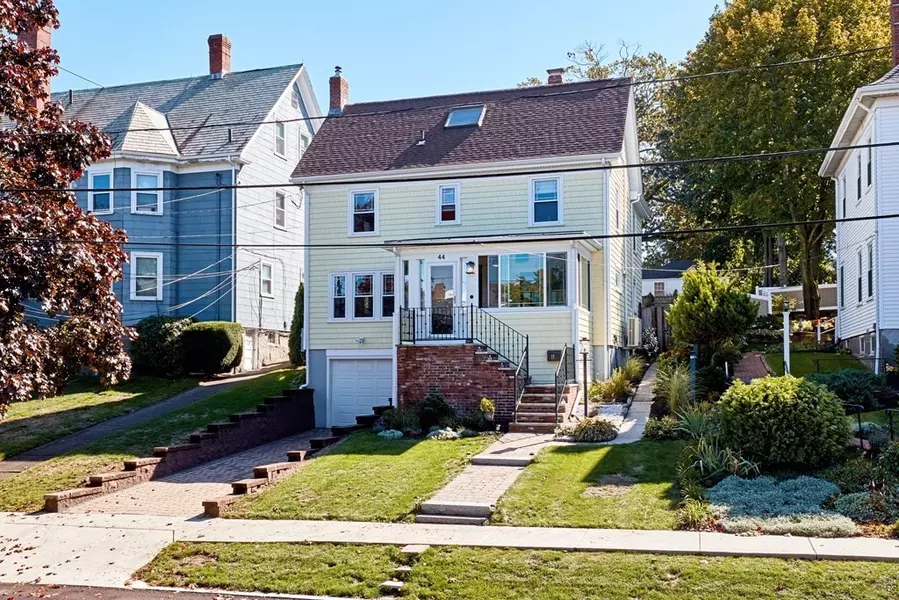 44 Lincoln Avenue, Quincy, MA 02170