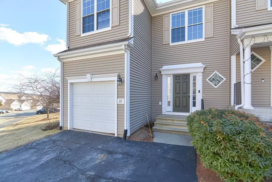 22 Daffodil Ct #22, Grafton, MA 01560