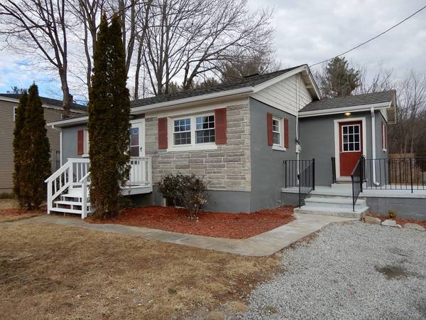 60 Main Street, Sturbridge, MA 01566