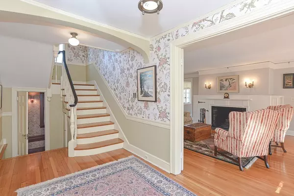 Framingham, MA 01701,111 Pleasant Street