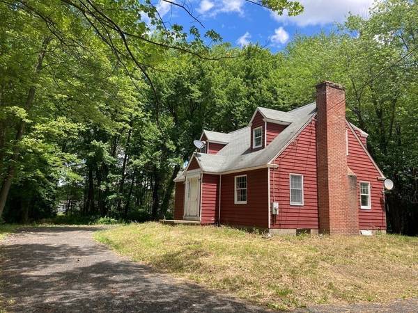 Deerfield, MA 01373,4 Greenfield Road