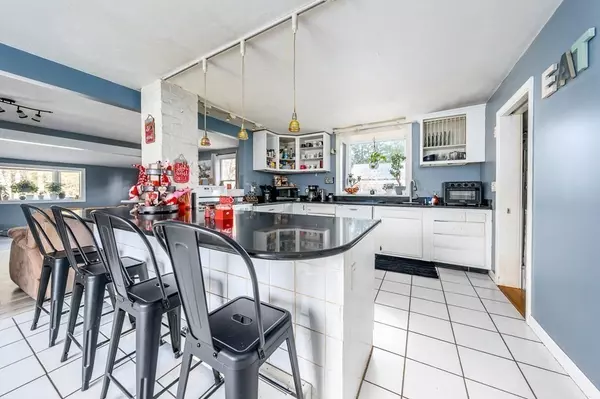 Wareham, MA 02571,8 Parkwood Drive