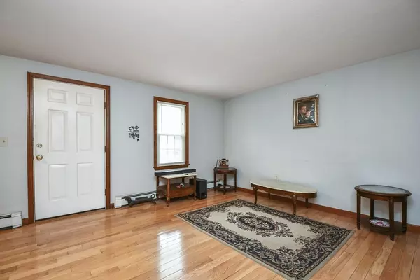 Millville, MA 01529,41 Providence Street #A