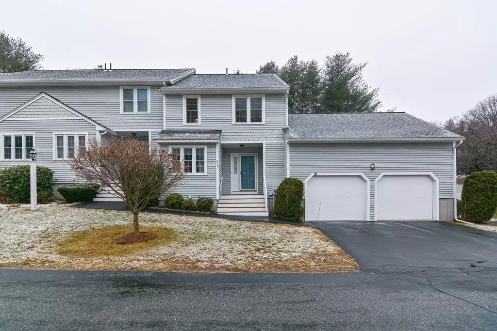 Hopedale, MA 01747,210 Laurelwood Dr #210