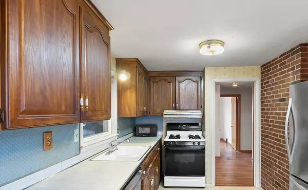 Lynn, MA 01904,11 Clifton St