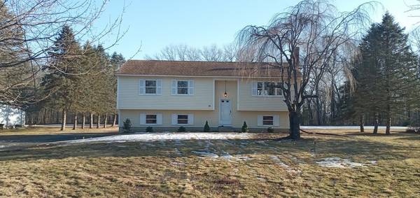 47 Lee Rd, Deerfield, MA 01373