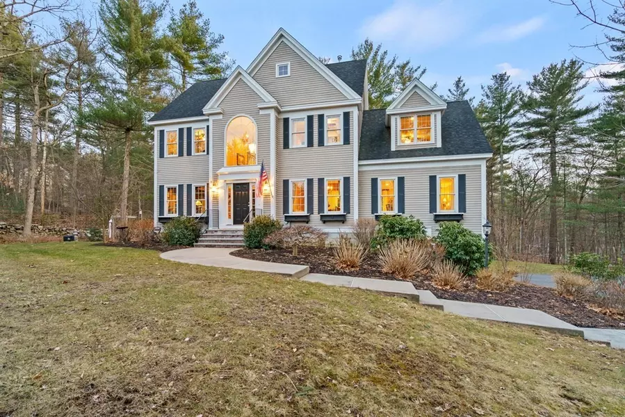 19 Sylvan Dr, Stow, MA 01775