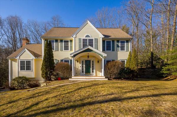 12 Caron Rd, Sturbridge, MA 01566