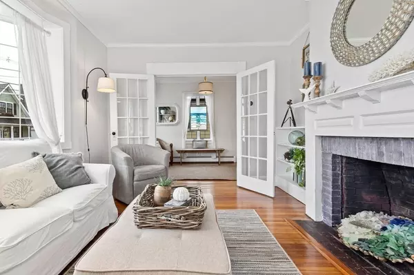 Nahant, MA 01908,36 Emerald Rd