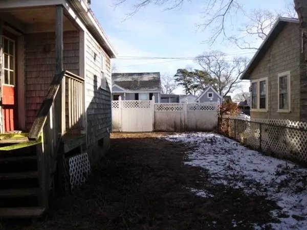 Wareham, MA 02571,67 Warr Ave