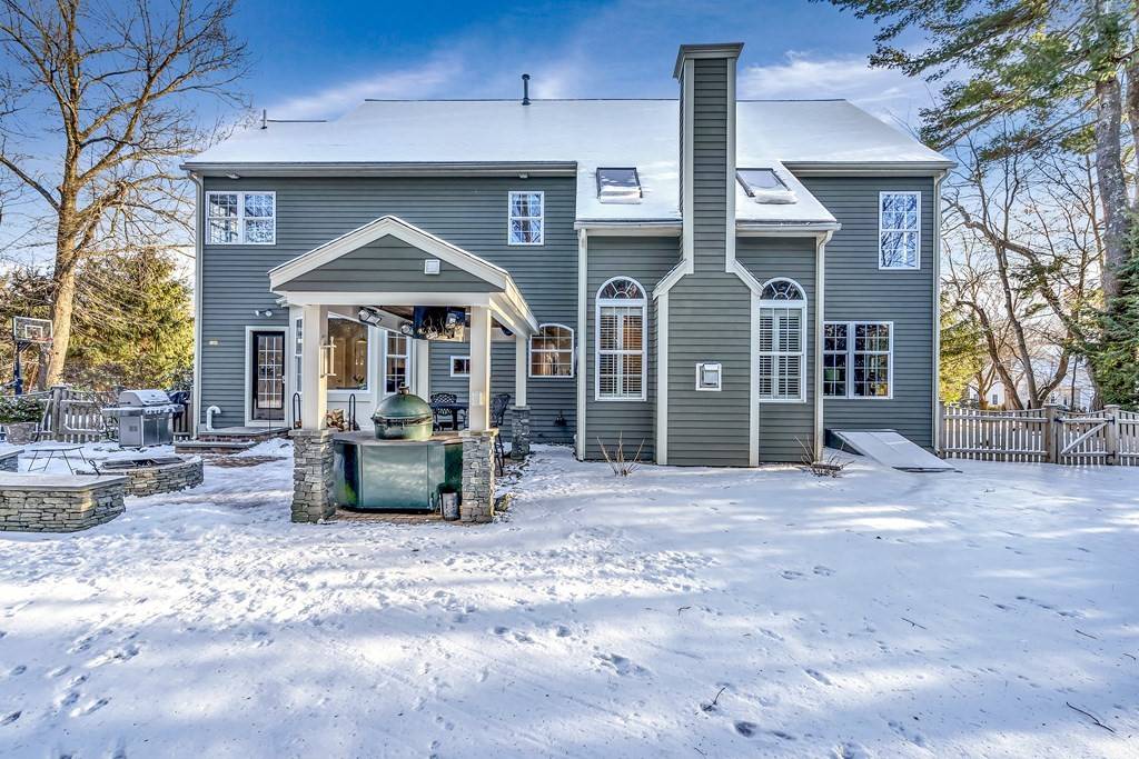 Westborough, MA 01581,9 Nipmuck Drive