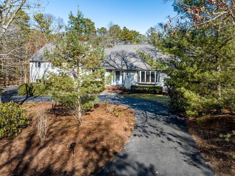 120 Cotuit Bay Dr., Barnstable, MA 02635