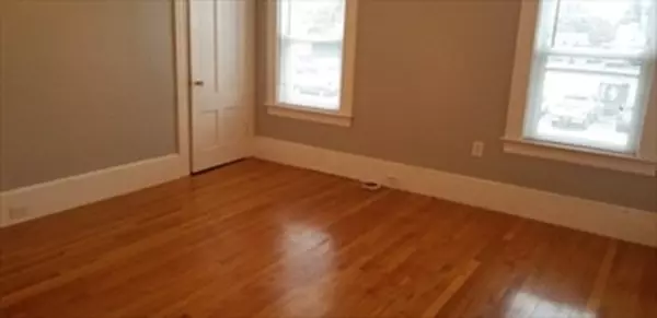 Whitman, MA 02382,774 Bedford St