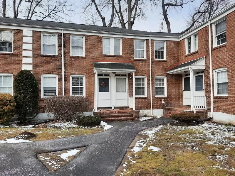 452 Cold Spring Ave #452, West Springfield, MA 01089