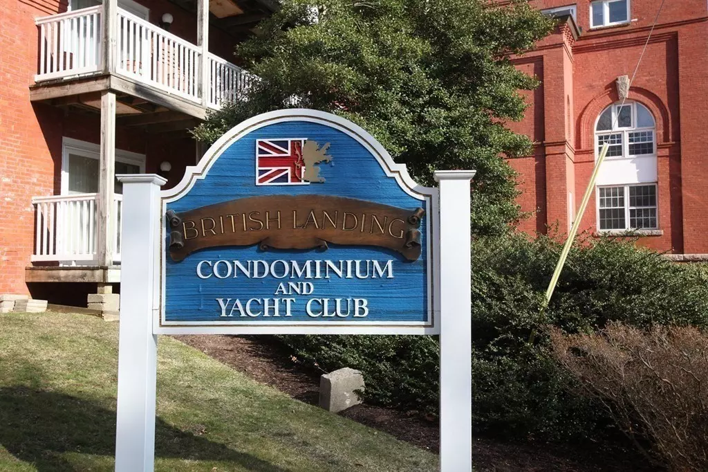 Wareham, MA 02571,45 Main St #202