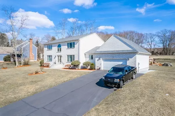 Seekonk, MA 02771,142 Hammond St