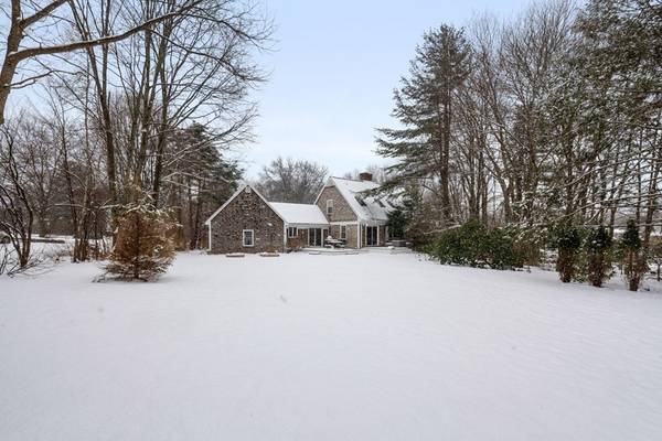 Hopkinton, MA 01748,1 Nicholas Rd