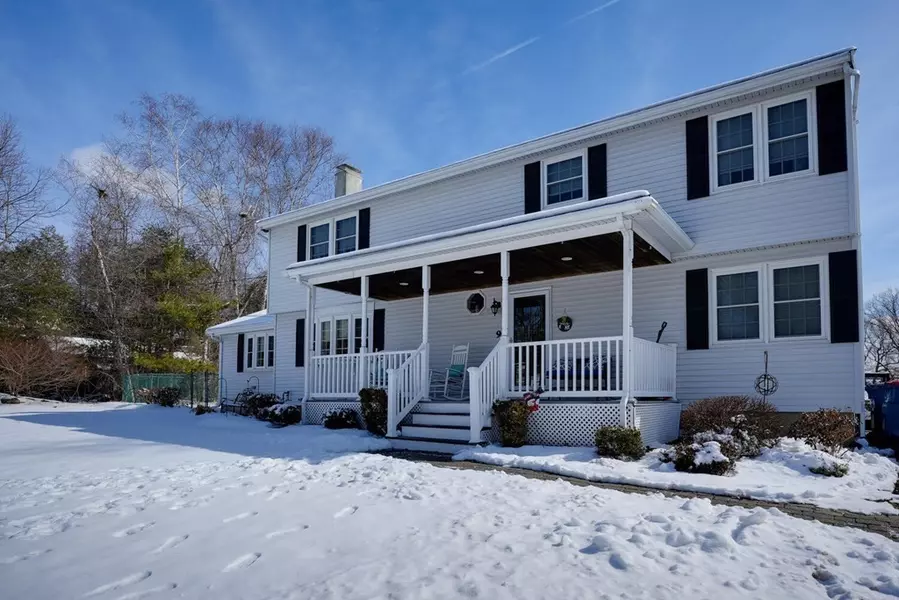 9 Paulson Dr, Burlington, MA 01803