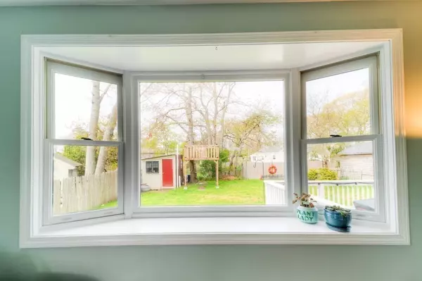 Wareham, MA 02571,36 Agawam Lake Shore