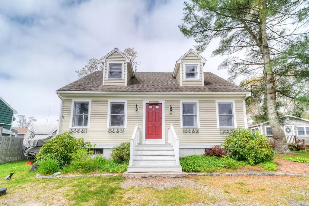 Wareham, MA 02571,36 Agawam Lake Shore