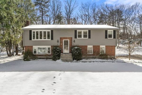 17 Mark Street, Natick, MA 01760