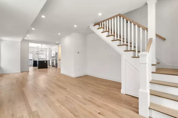 Watertown, MA 02472,98 Irving #1