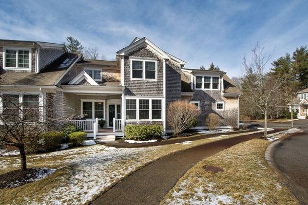 153 Spring Meadow Lane #153, Hanover, MA 02339