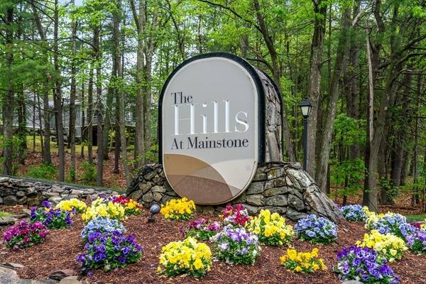 13 Hillside Drive #13, Wayland, MA 01778