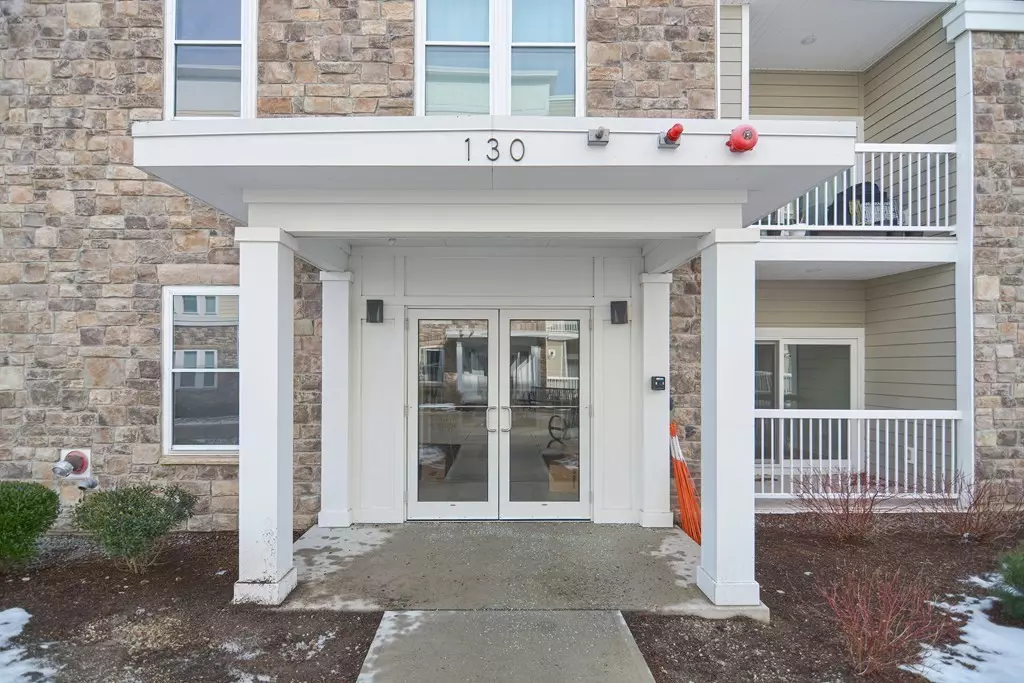 Westwood, MA 02090,130 University Ave #1105