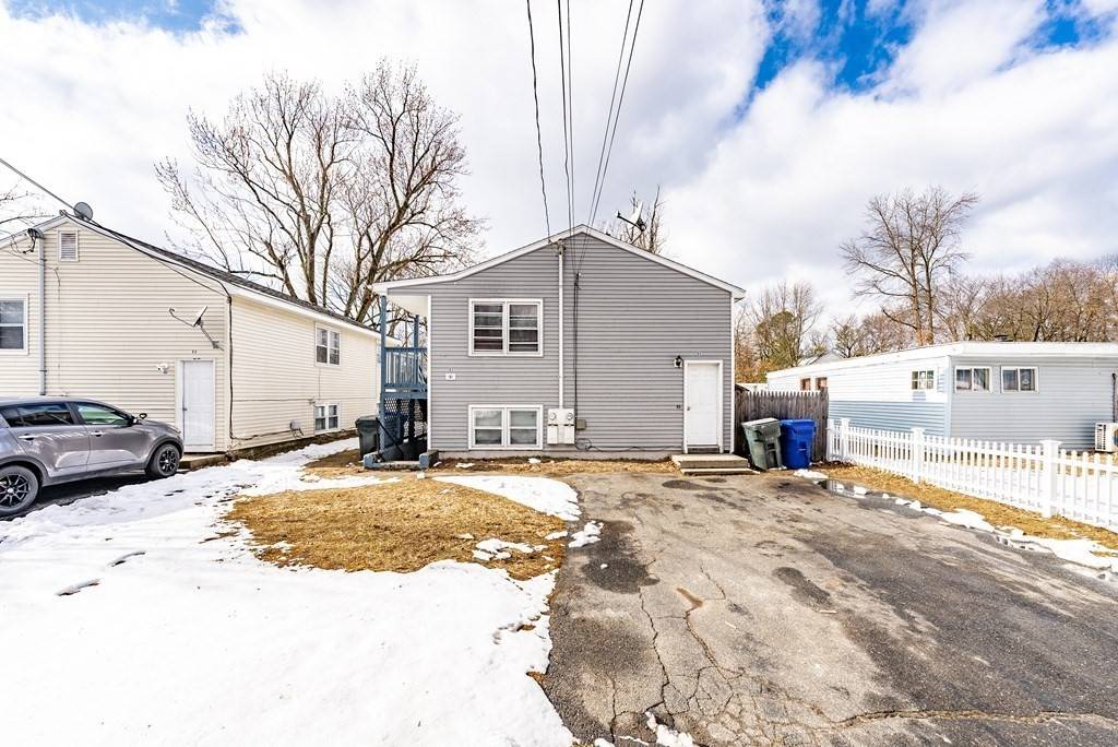 62-64 Davenport St, Springfield, MA 01119