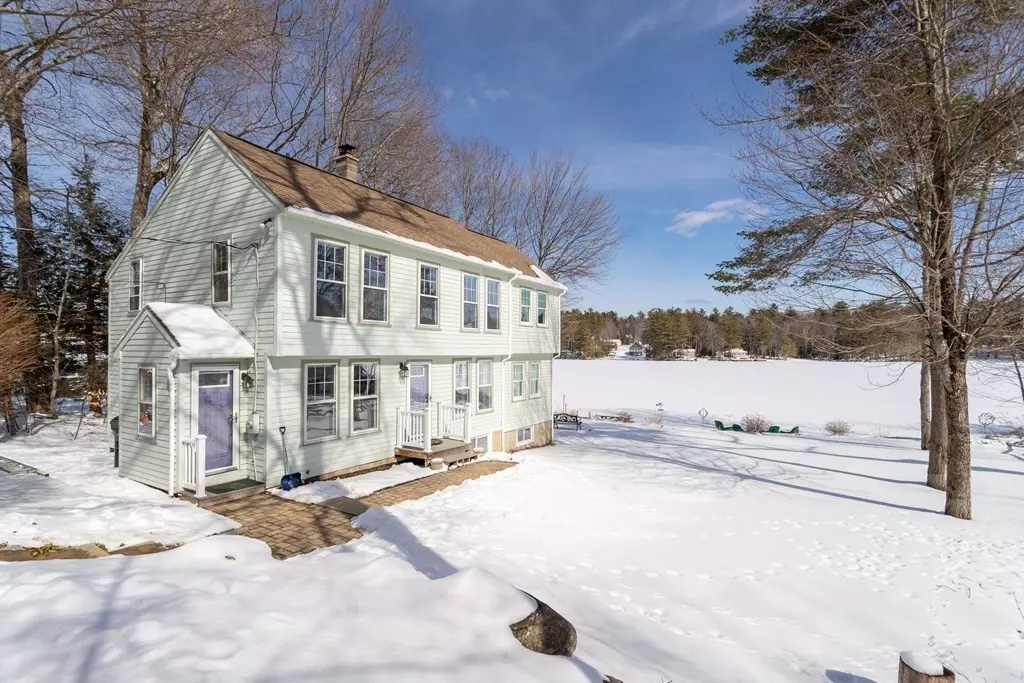 Ashburnham, MA 01430,22 Lakeshore Dr