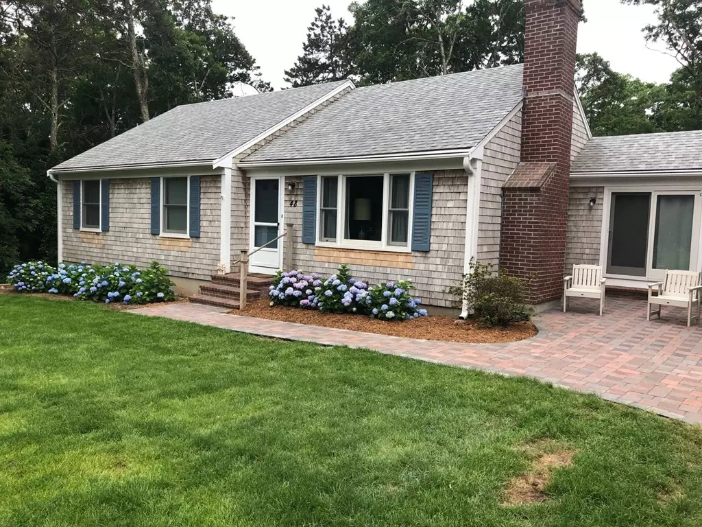 Brewster, MA 02631,48 Tracy Ln