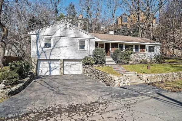 152 Hagen Road, Newton, MA 02459