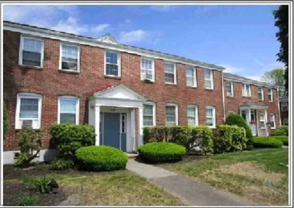 1618 Memorial Ave #2B, West Springfield, MA 01089